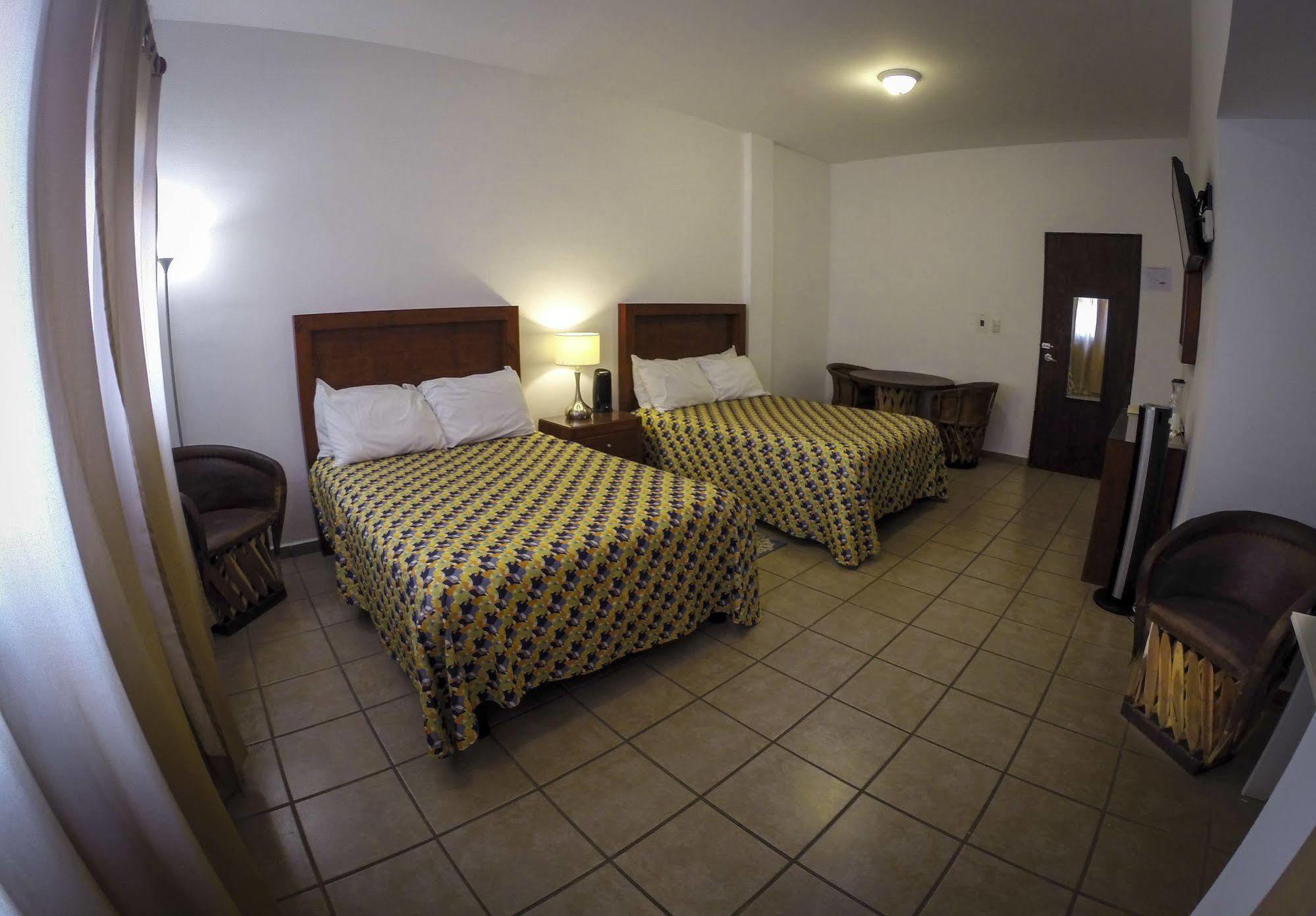 Hotel San Miguel Pénjamo מראה חיצוני תמונה