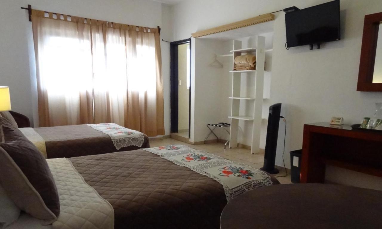Hotel San Miguel Pénjamo מראה חיצוני תמונה